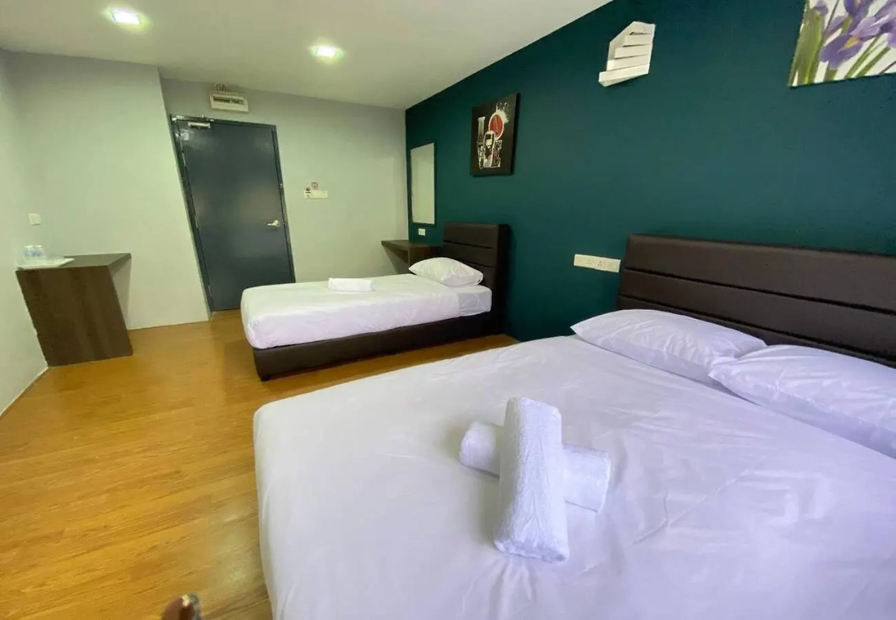 Bergamo Hotel Pekeliling Kuala Lumpur 2*,